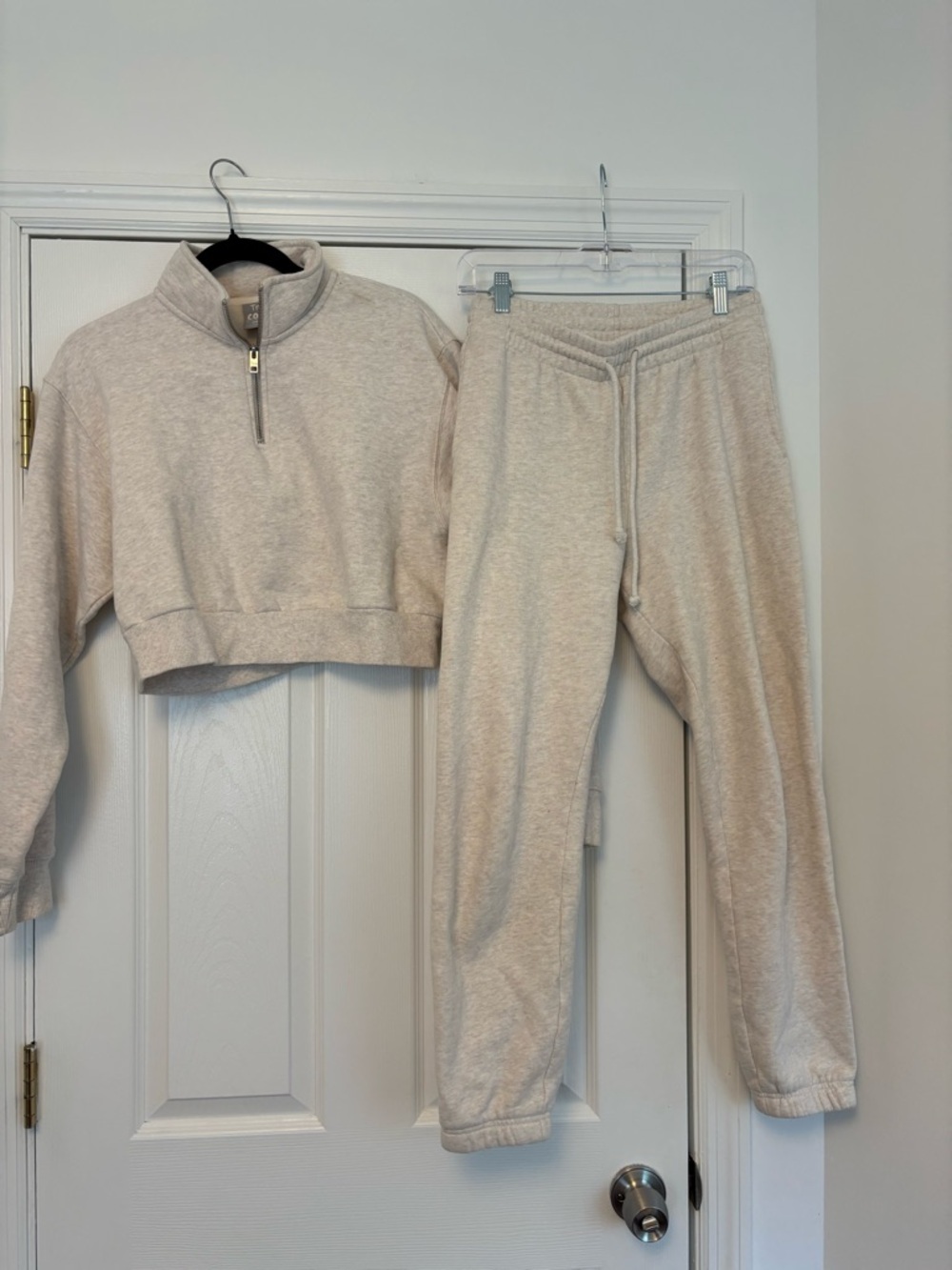 Aritzia TNA Cozy Fleece Set Cropped Half Zip Sweatshirt Joggers Heather Oatmeal